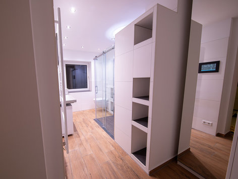 Customised bathroom shelf built with Qboard construction boards